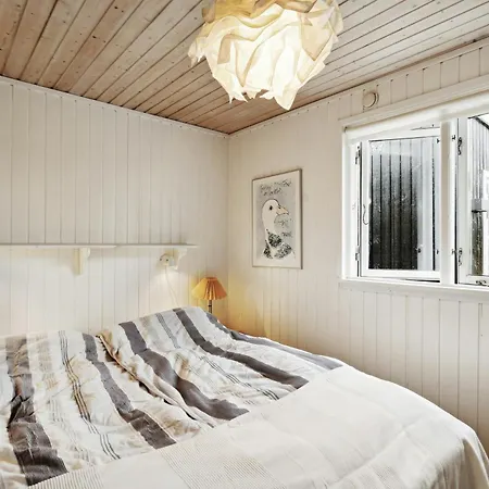 Near Nature And Attractions On Helgenaes Hébergement de vacances Knebel