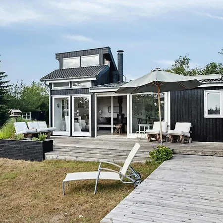 Near Nature And Attractions On Helgenaes * Knebel