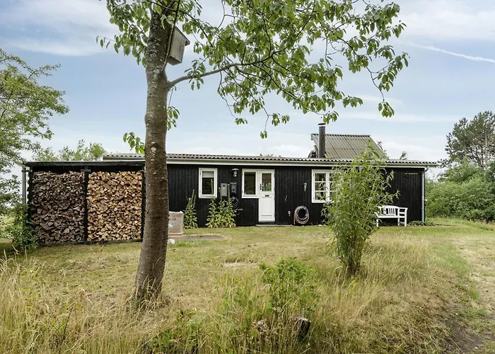 Near Nature And Attractions On Helgenaes * Knebel